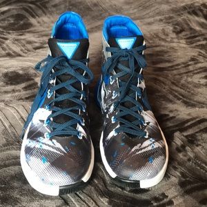 NWOT Nike Men’s hyperdunk 2015